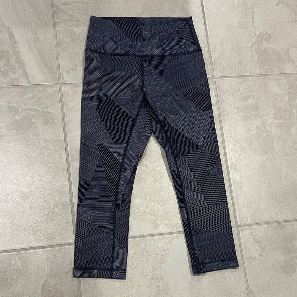 Geometric Patterned Leggings